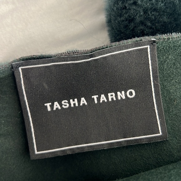 Super rare Gorgeous Tasha Tarno accent pillows in dark green; holiday pillows - Picture 3 of 4